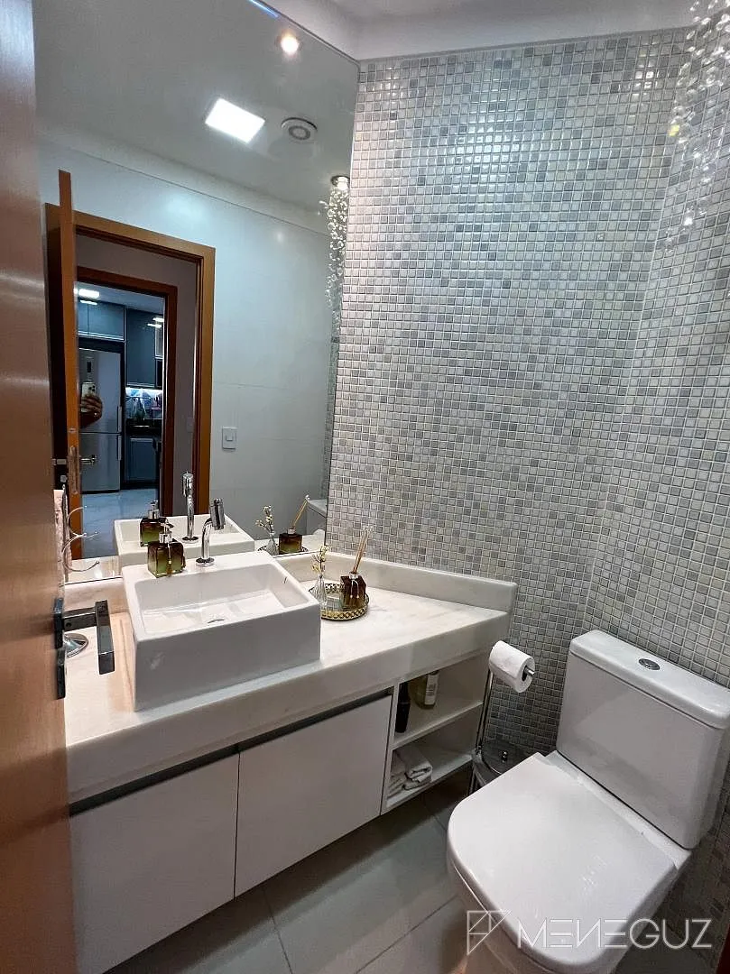 Imagem APARTAMENTO 4 QUARTOS, DE FRENTE TOTAL PARA O MAR NA PRAIA DO MORRO EM GUARAPARI Ref.:1528234
