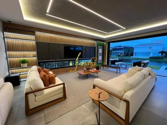 Imagem Casa condomínio com 05 suites e piscina beira de lago