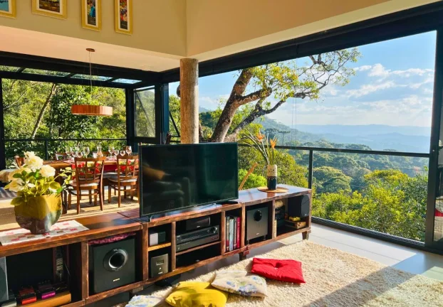 Imagem Casa Alto Padrão: Onde o Propósito Encontra o Silêncio das Montanhas