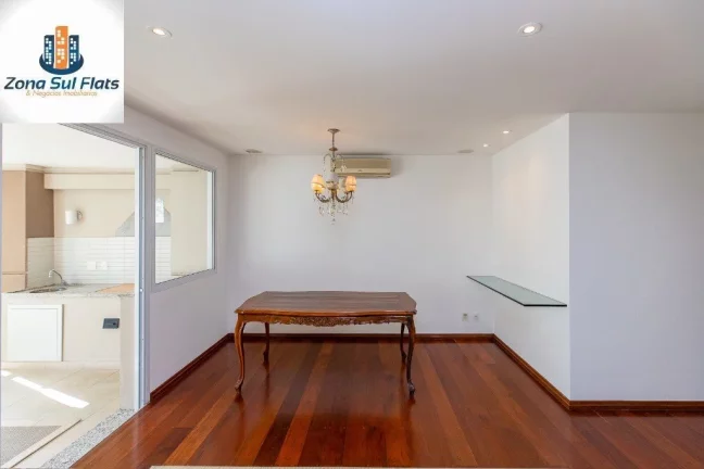 Imagem Apartamento Alto Padrão à Venda em Moema Com 3 Suítes, Varanda gourmet e 3 Vagas