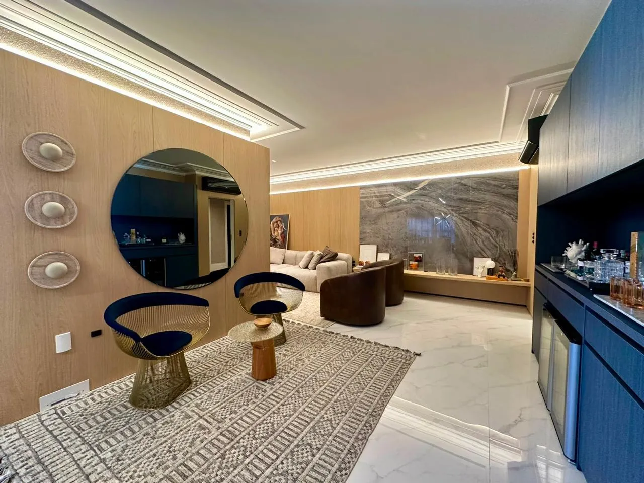 Imagem Apartamento com vista para o mar à venda com 210m2 por R$ 7.300.000,00