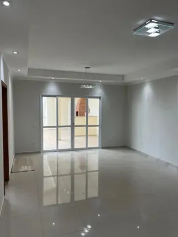 Imagem Casa no Condomínio Lago da Serra, ao lado do lago no centro da cidade de Araçoiaba da Serra