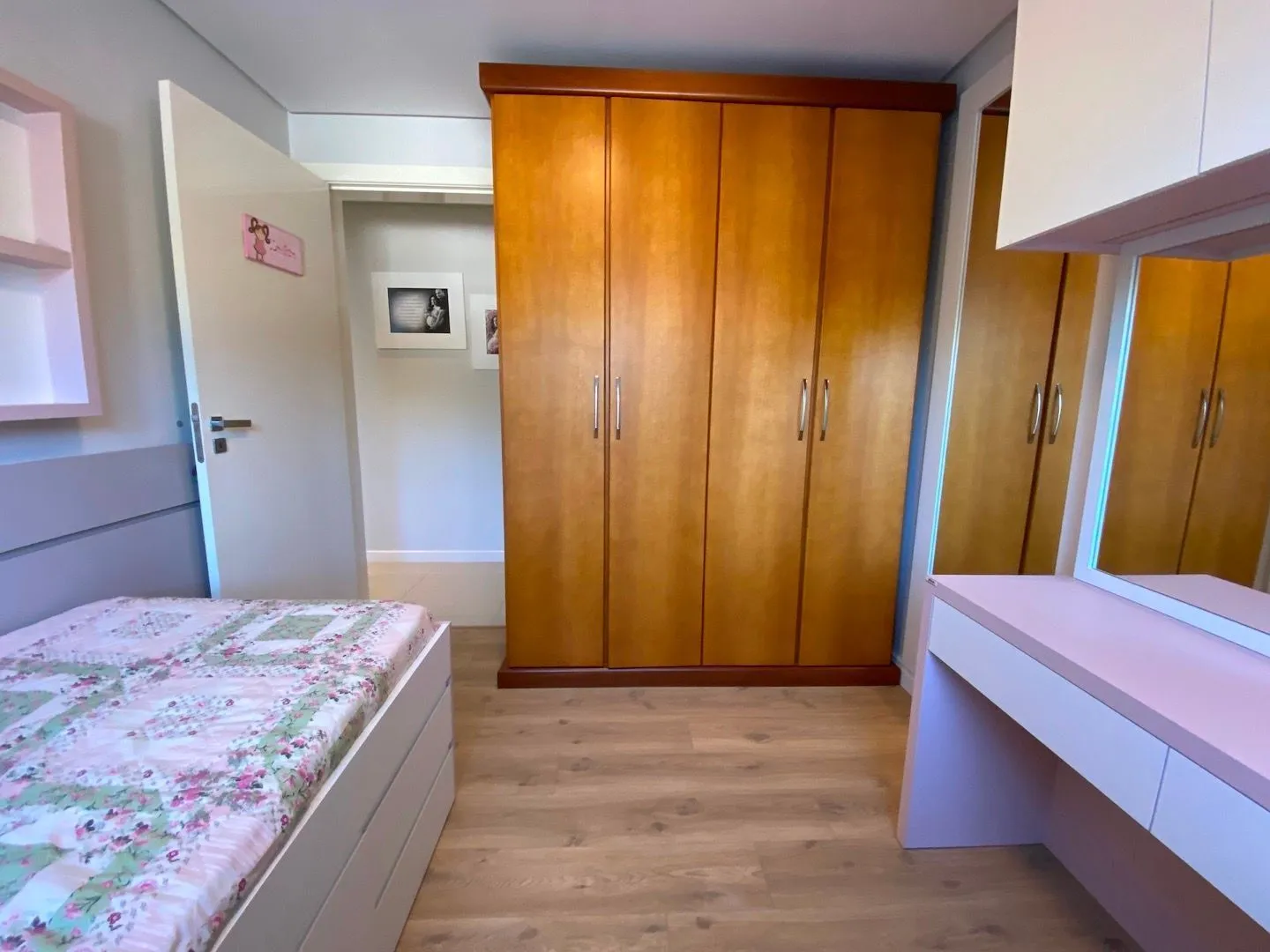 Imagem OPORTUNIDADE: Apartamento com 3 dormitórios MOBILIADO, 90 m² por R$ 675.000 - Nossa Senhora das Graças - Canoas/RS