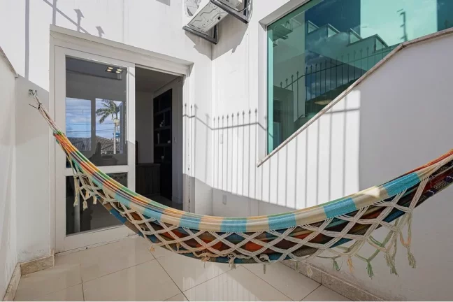 Imagem Casa para venda no bairro Vila Ipiranga em Porto Alegre