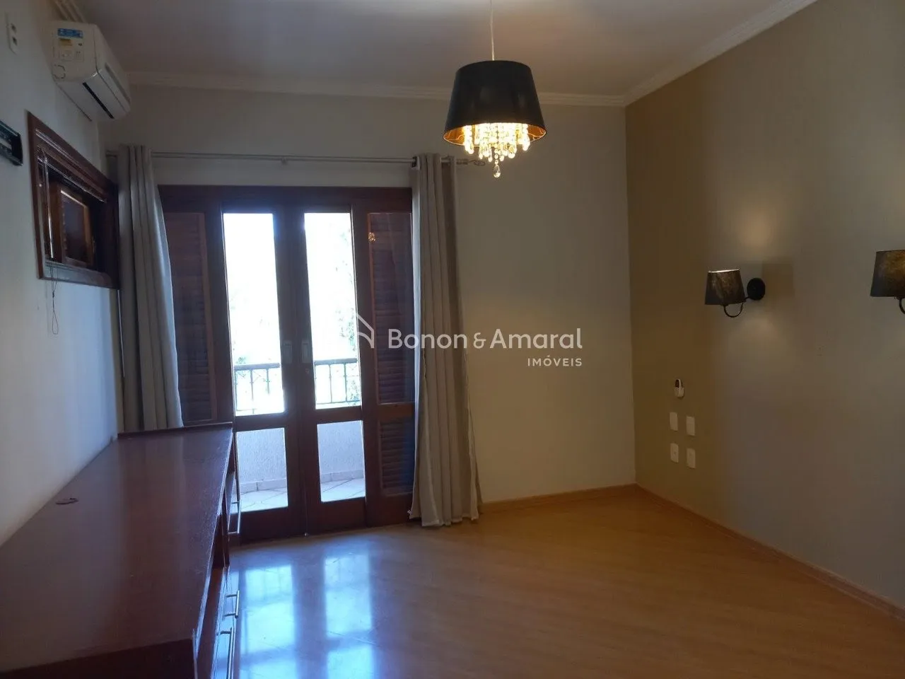 Imagem Casa a venda no Condominio Alphaville Campinas