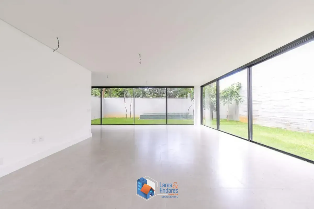 Imagem Casa em condomínio para venda em Brooklin com 3 quartos, sendo 3 suítes, 620m²