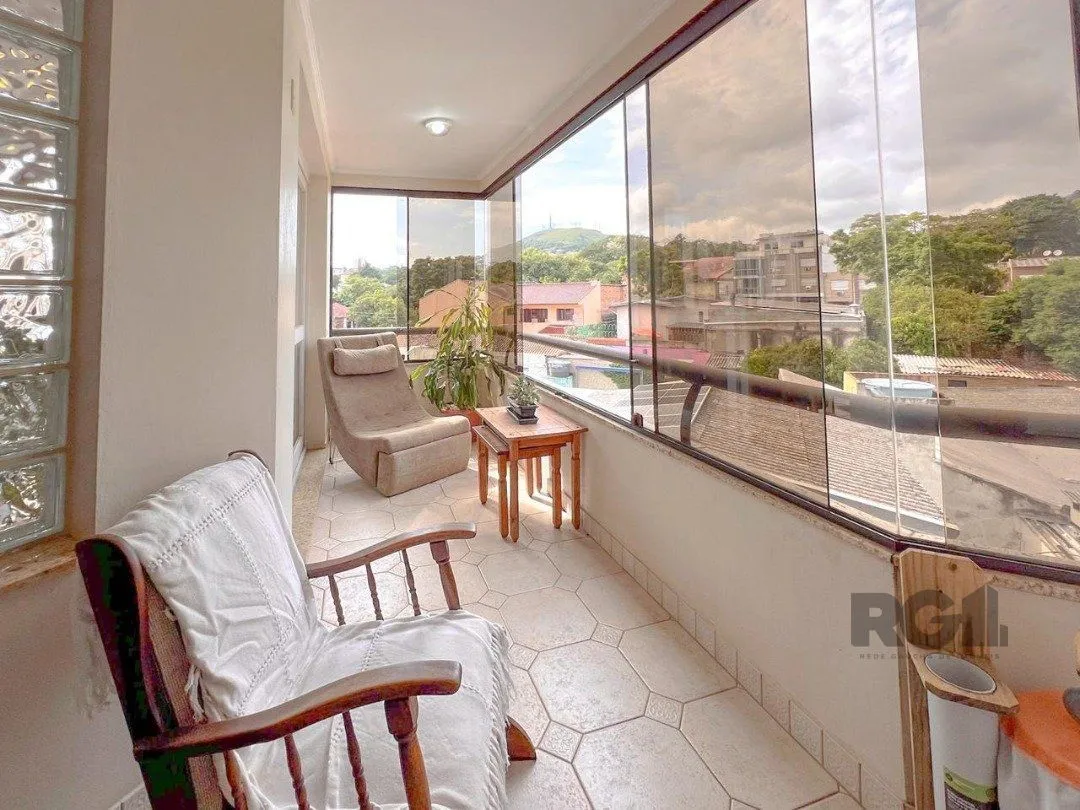 Imagem Amplo apartamento à venda com 168m² privativos
