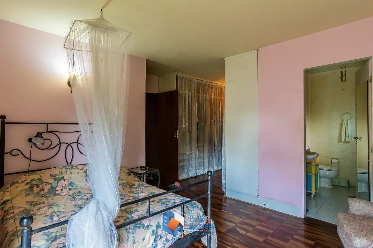 Imagem Casa para venda em Jardim Leonor com 4 quartos, 277m²