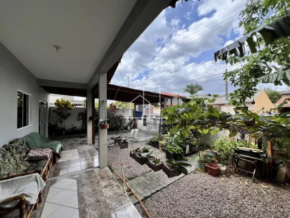 Imagem Casa para Venda em Florianópolis / SC no bairro São João do Rio Vermelho