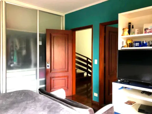 Imagem Sobrado com 3 Quartos à Venda, 345 m² em Jardim Peri Peri - São Paulo