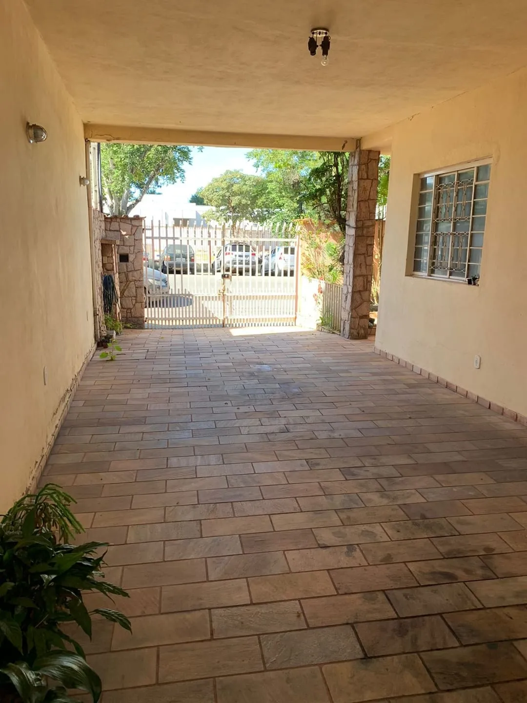 Imagem Casa à venda 3 Quartos, 1 Suite, 8 Vagas, São Benedito, Pindamonhangaba - SP