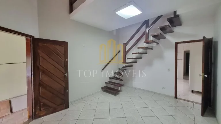 Imagem maravilhoso sobrado três dormitórios com espaço gourmet no Jd das industrias