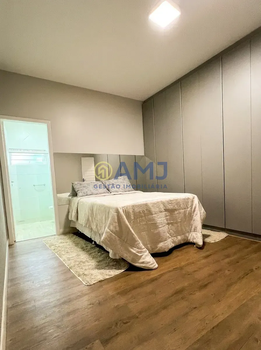 Imagem CHÁCARA DE ALTO PADRÃO À VENDA NO TERRA DO BOI | 5 QUARTOS | 2.287 M² | ACEITA FINANCIAMENTO