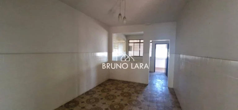 Imagem Casa disponível para locação. Centro - Igarapé/MG.