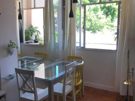 Imagem Apartamento com 2 Quartos à Venda, 60 m² em Santa Teresa - Rio de Janeiro