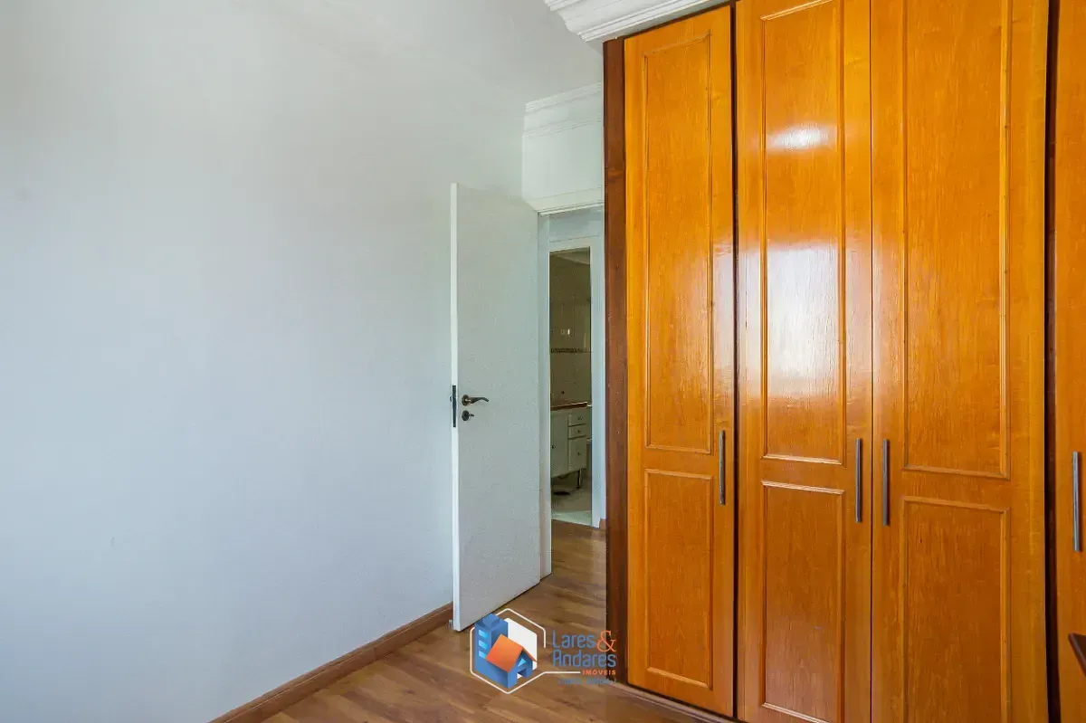 Imagem Cobertura para venda em Vila Suzana com 3 quartos, sendo 1 suíte, 223m²