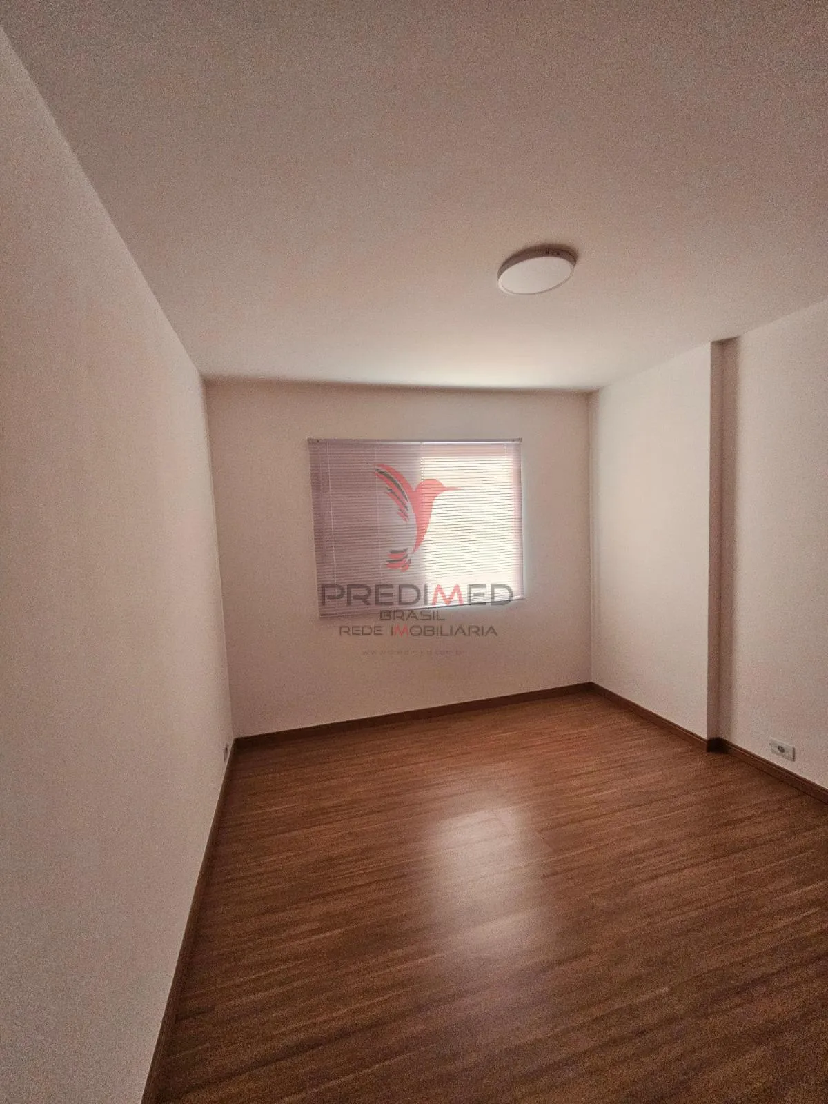 Imagem Apartamento reformado , 2 Quartos, vista livre , perto metro Alto da Boa Vista, São Paulo