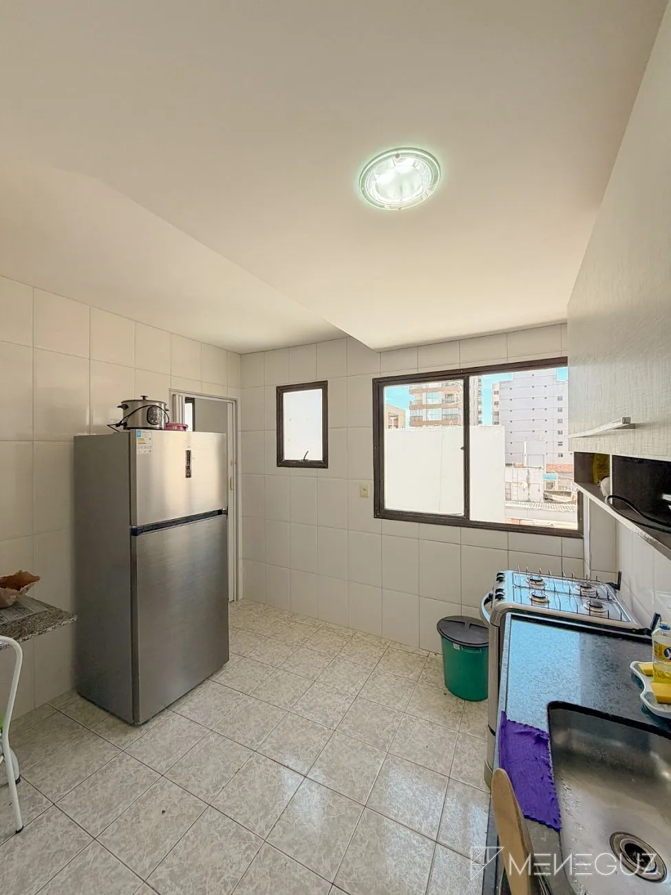 Imagem Porteira Fechada: 3 Quartos, Vista Mar e a 2 Quadras da Praia