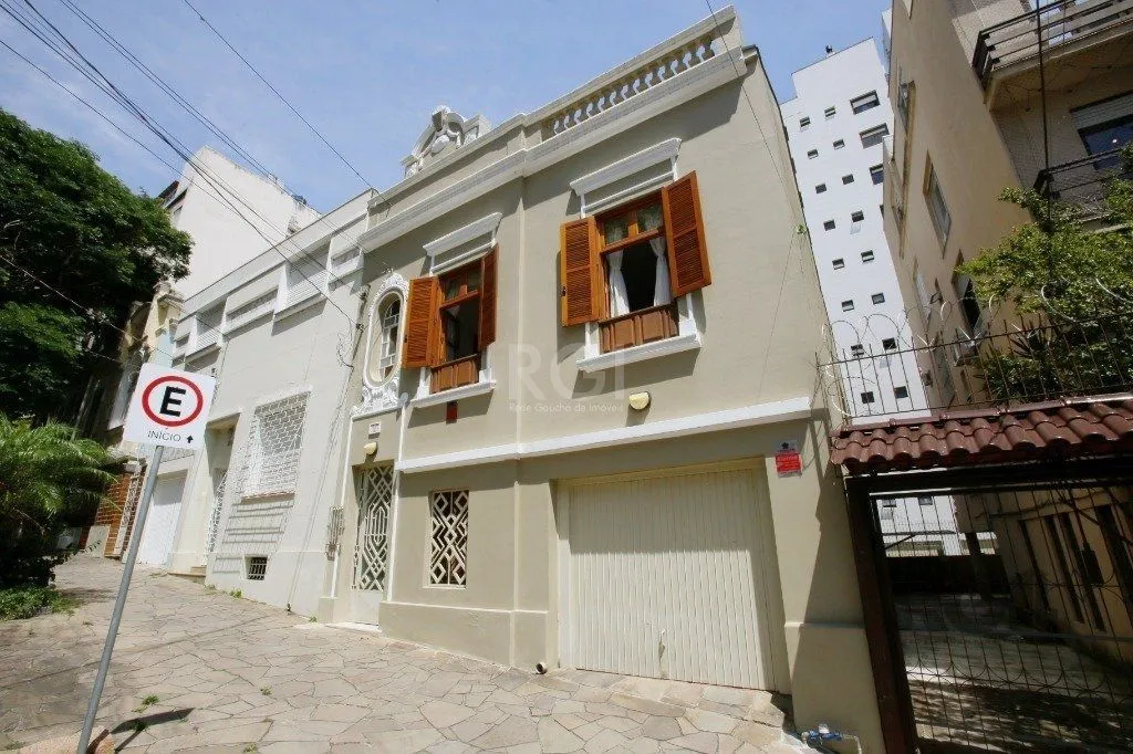 Imagem Casa para Venda no bairro Independência, em Porto Alegre / RS