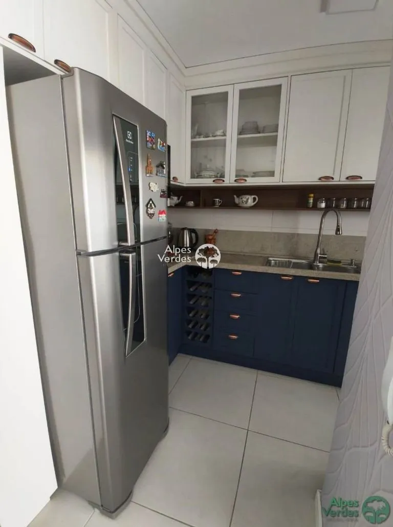 Imagem Vende-se Casa Geminada á 5 minutos da Catedral de Pedra