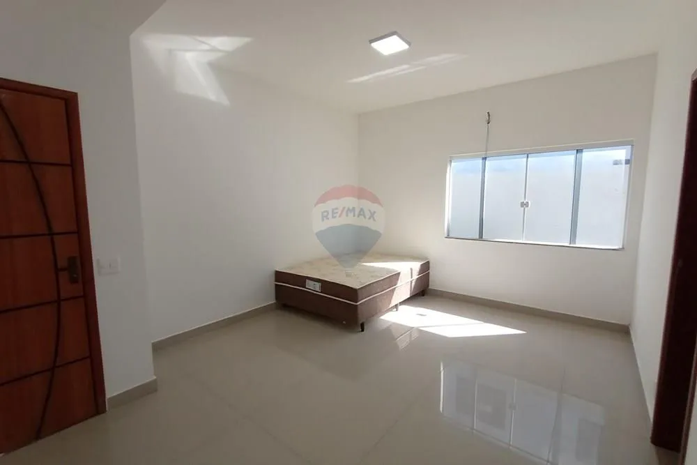 Imagem Casa com 3 quartos para venda em Pedra de Guaratiba