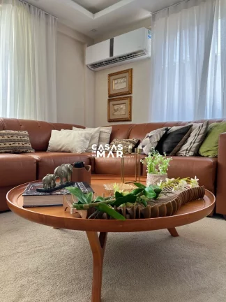 Imagem Casa de Luxo em Condomínio no Recreio dos Bandeirantes - 5 quartos, 5 suítes, 4 salas, 6 banheiros, 5 vagas de garagem - Rio de Janeiro-RJ.