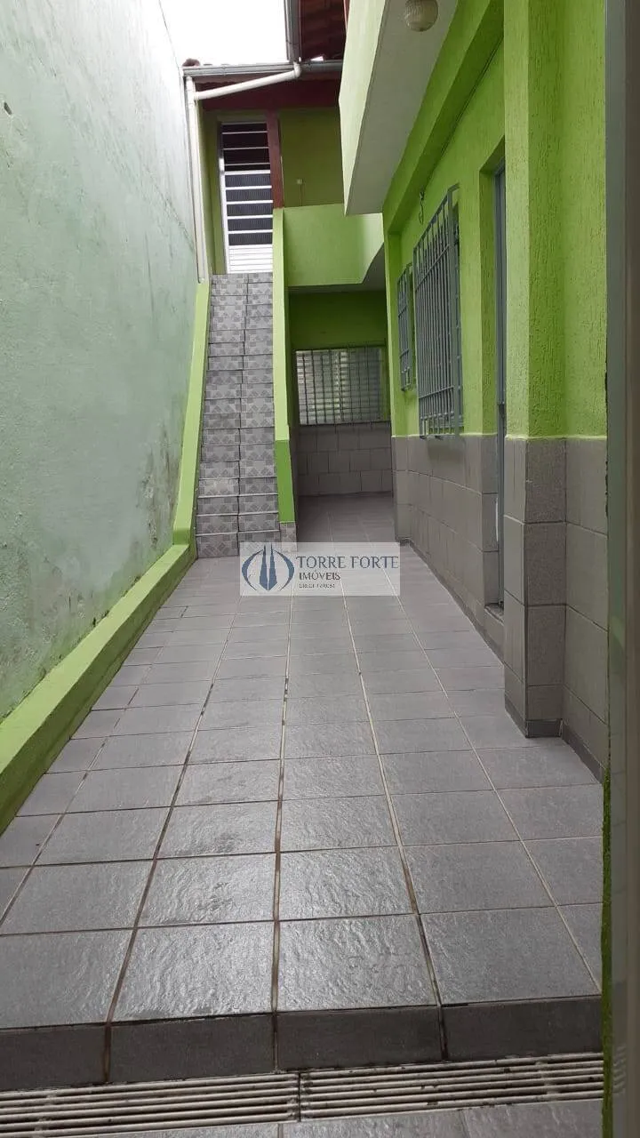 Imagem Casa térrea, 2 quartos, 2 vagas, na Vila Diva
