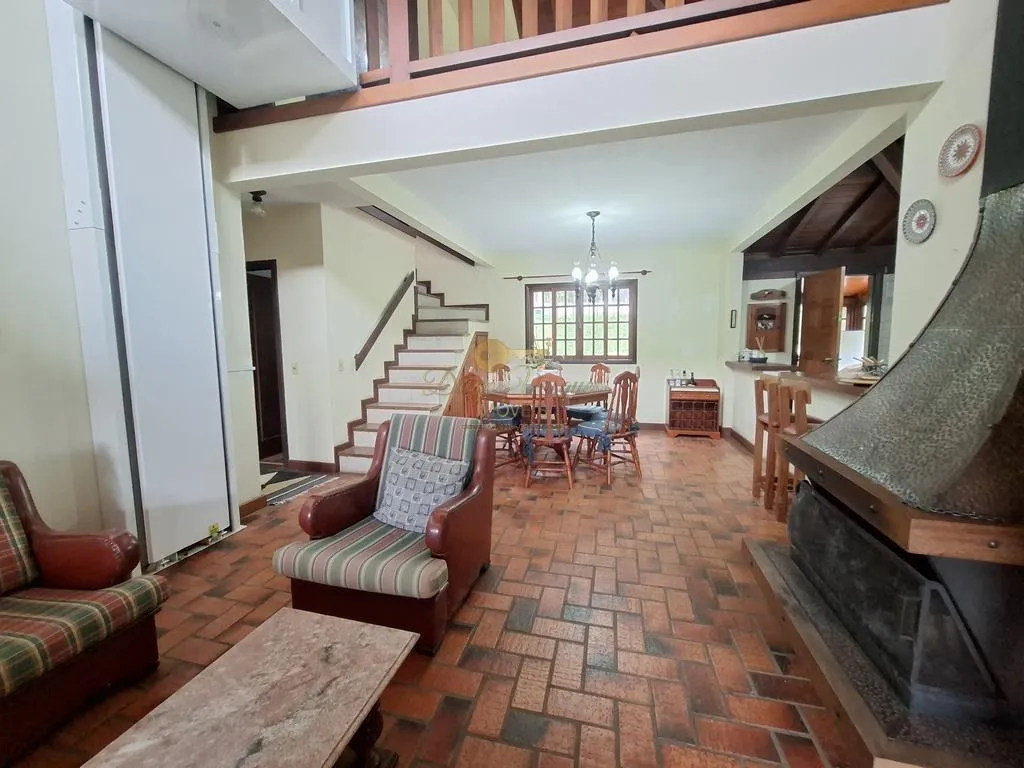 Imagem Casa para Venda em Teresópolis / RJ no bairro Quebra Frascos