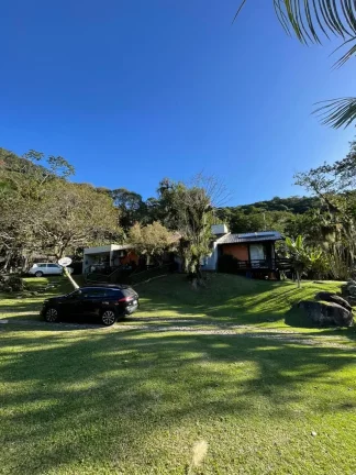 Chácara Recanto da Pedra em Rua Morro da Pedra Branca