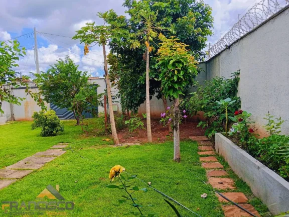 Imagem LINDA CASA 2 QUARTOS NO PARQUE HAYALA