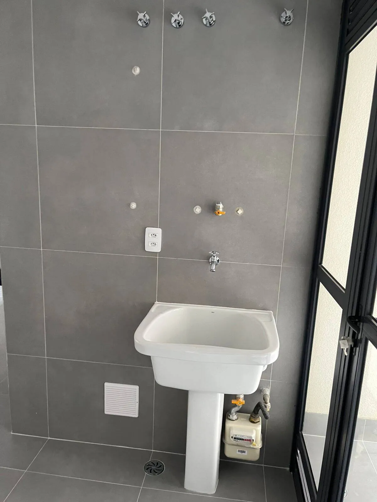 Imagem Apartamento Água Branca - 188M², 4 Dorms, 2 Suítes, 2 Vagas, Próximo Metrô.