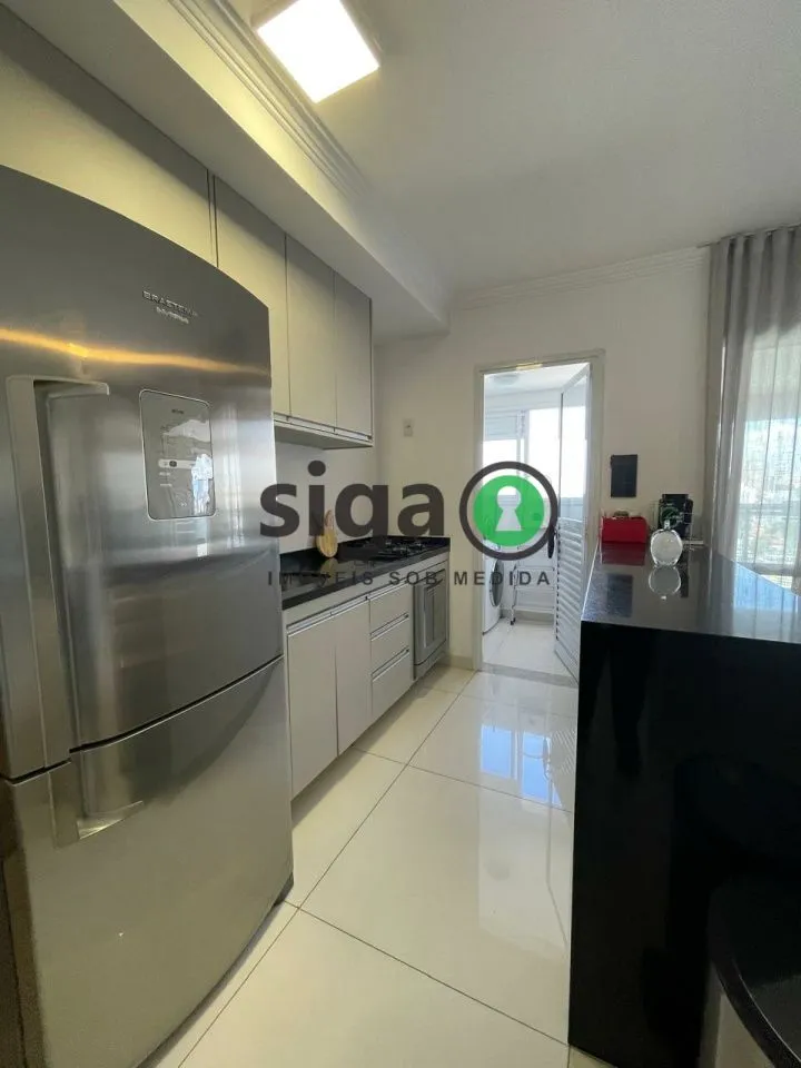Imagem Apartamento em Pinheiros à VENDA com 2 suites, 2 vagas SEMI MOBILIADO