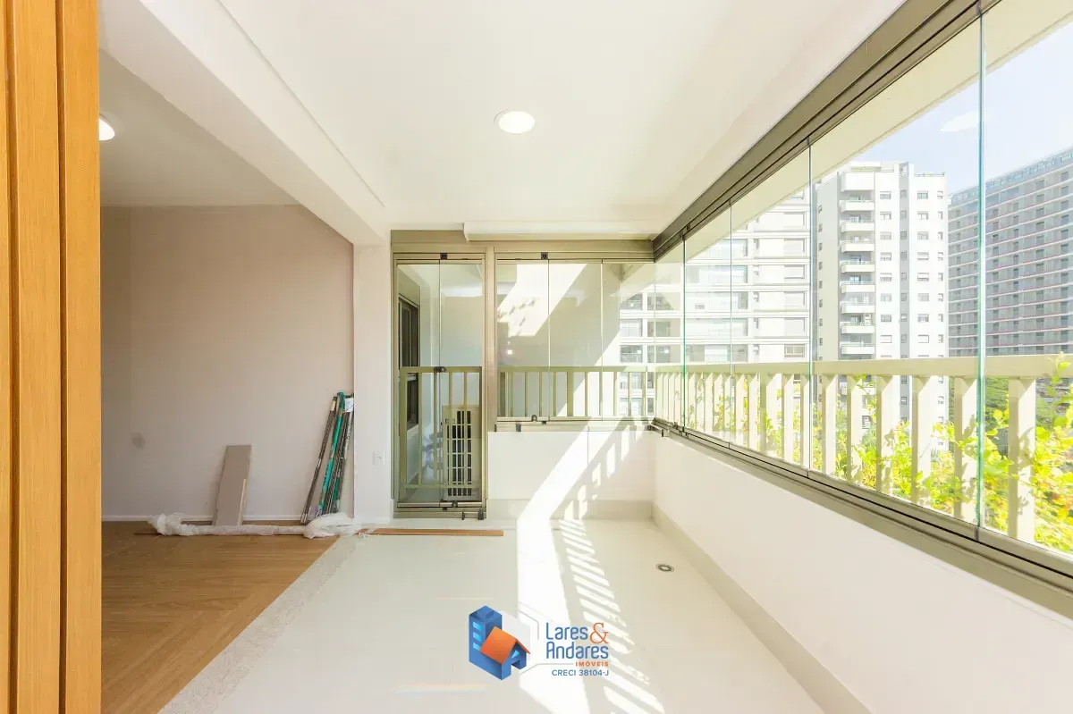 Imagem Apartamento para venda em Moema com 2 quartos, sendo 2 suítes, 82m²