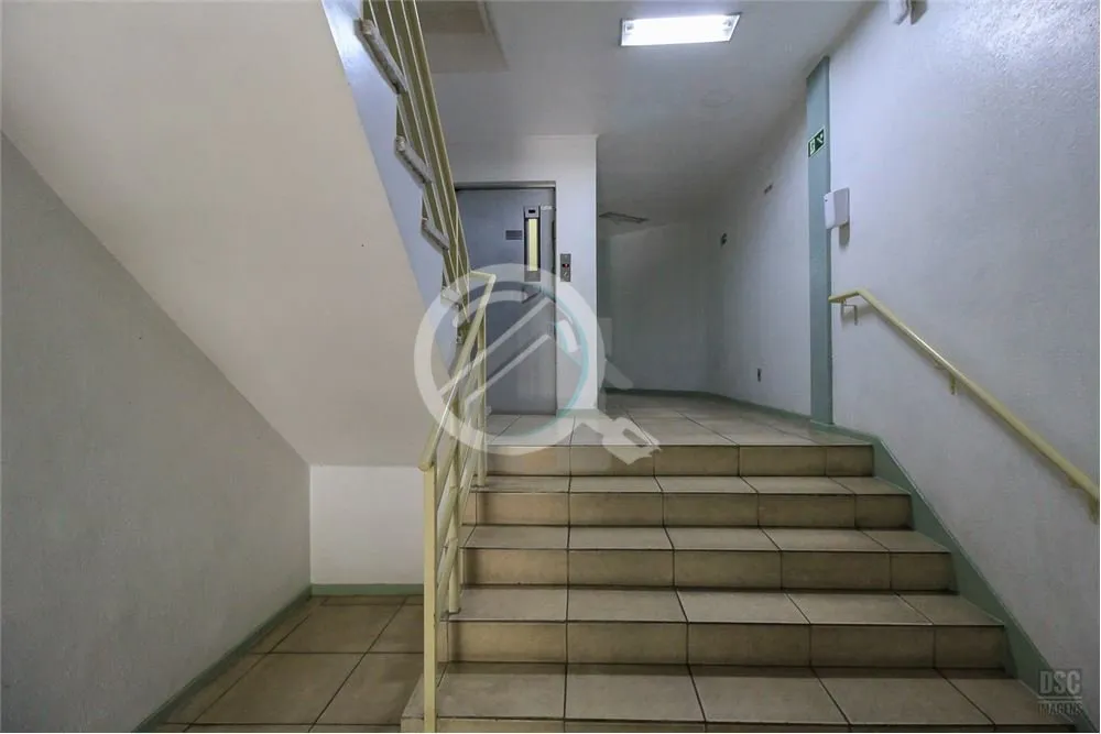 Imagem Imagina você viver bem próximo da Redenção, em frente da UFRGS, praticamente ao lado da Santa Ca...