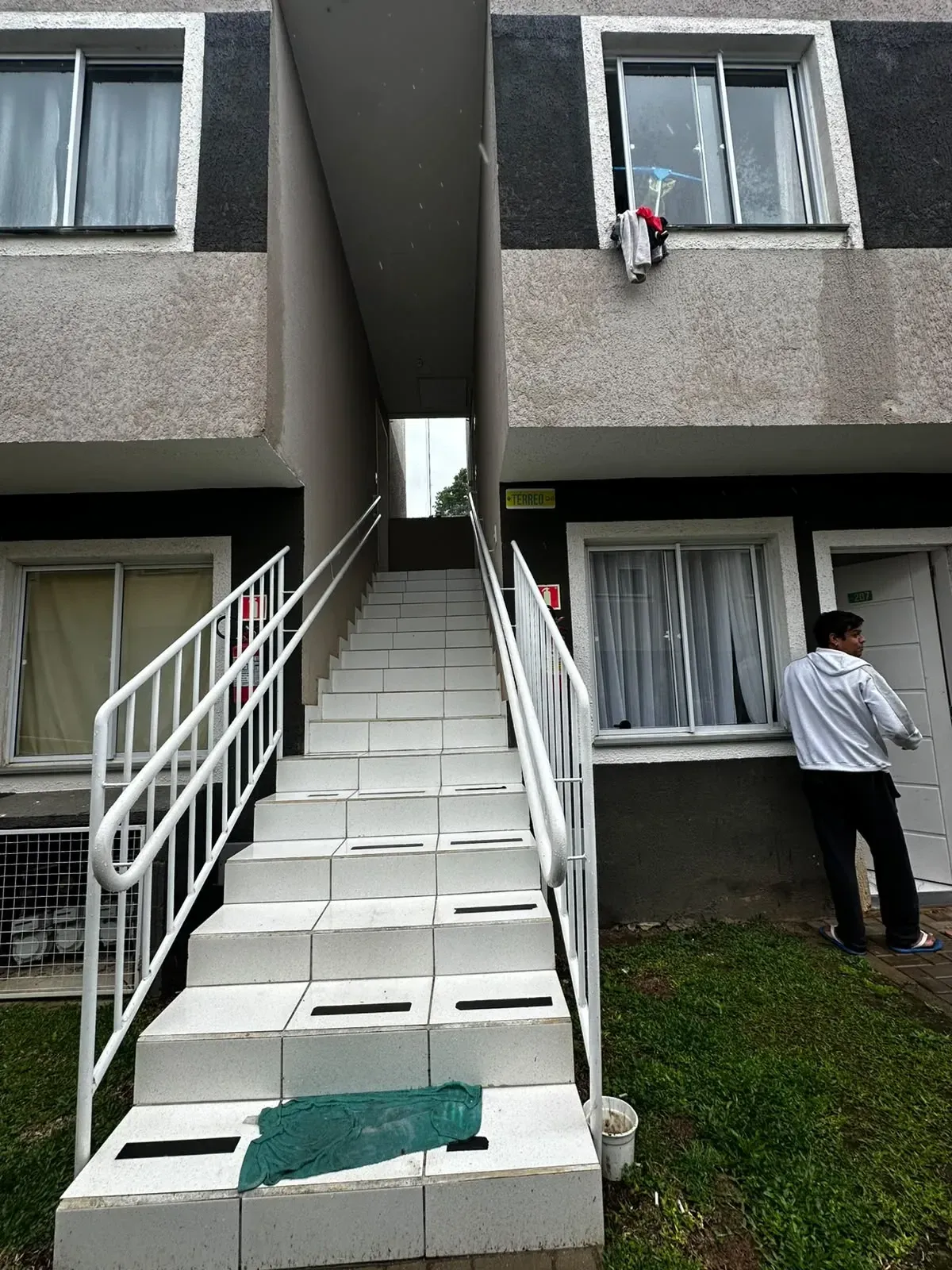 Imagem Apartamento com 2 Quartos à Venda, 47 m² em Campina da Barra - Araucária