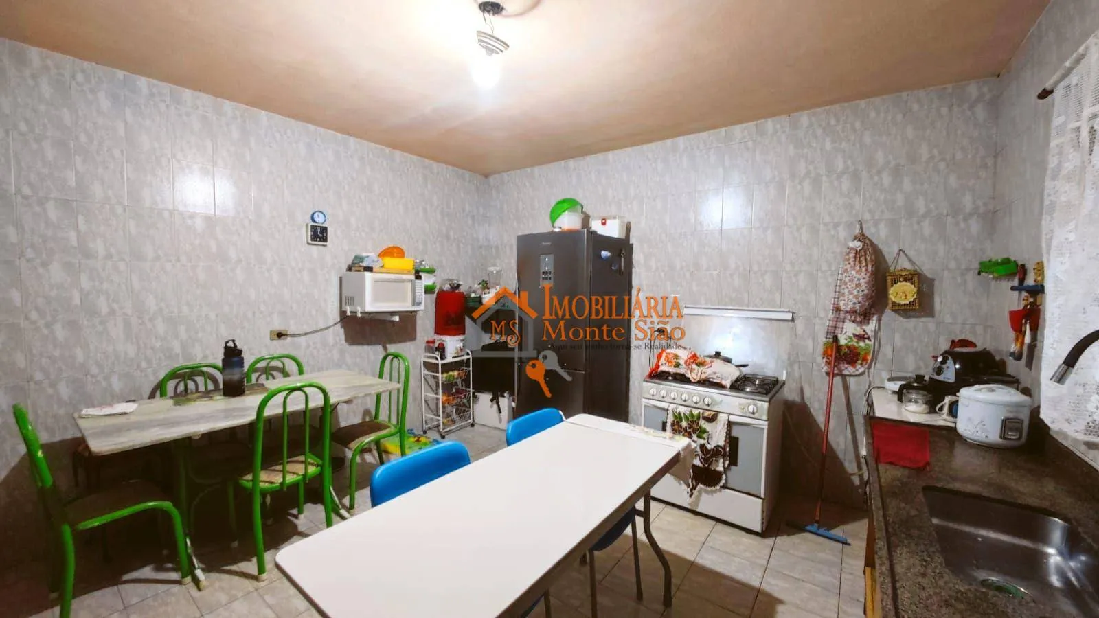 Imagem Sobrado com 4 dormitórios à venda, 100 m² por R$ 297.000,00 - Parque Residencial Bambi - Guarulhos/SP