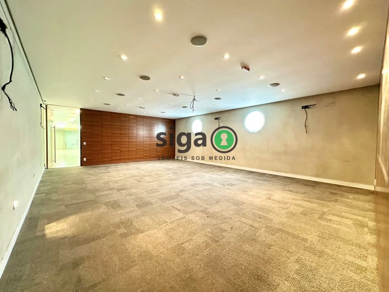 Imagem Bairro Moema Sp, Imóvel comercial de 640m2 de área útil construída em 500m2 de terreno, em dois piso