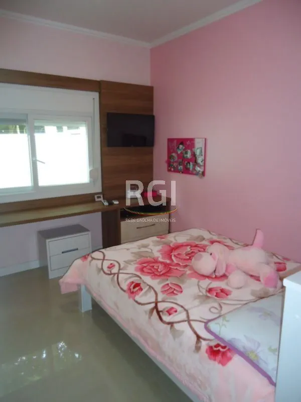Imagem Casa Condominio para Venda - 213.05m², 4 dormitórios, sendo 2 suites, 4 vagas - Vila Nova