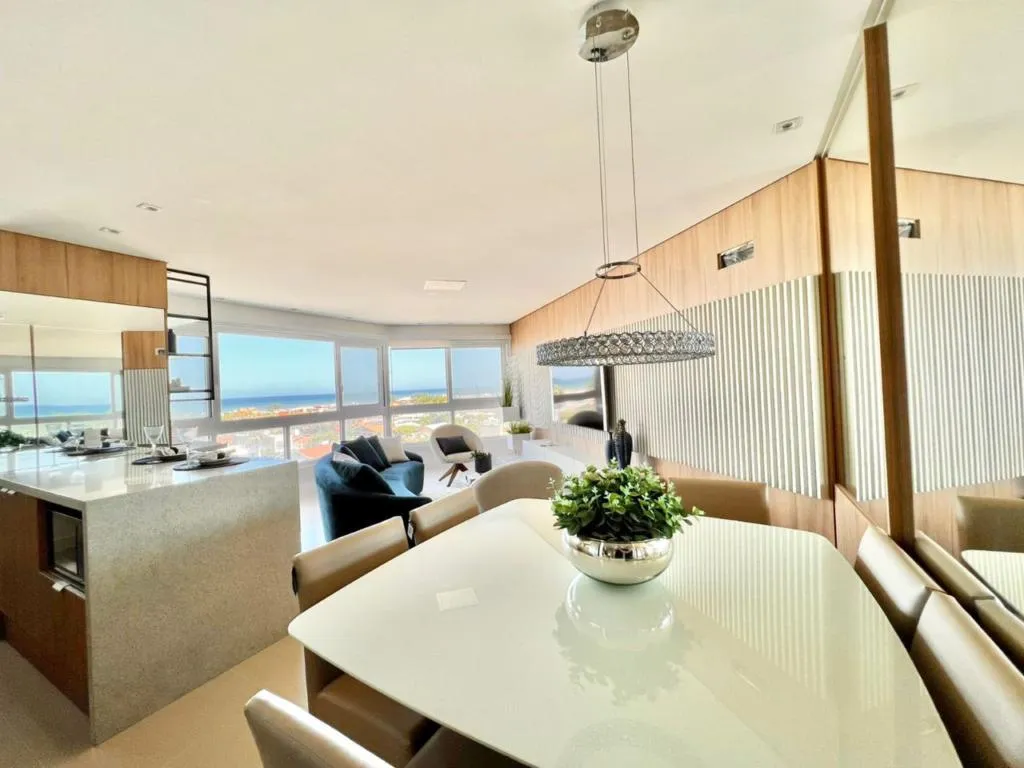Imagem Apartamento 4 Dormitórios - Bairro Navegantes