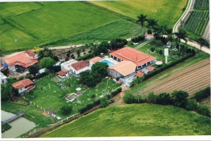 Imagem Chácara à venda 3 Quartos, 1 Suite, 10 Vagas, 12563M², Colônia Piaguí, Guaratinguetá - SP