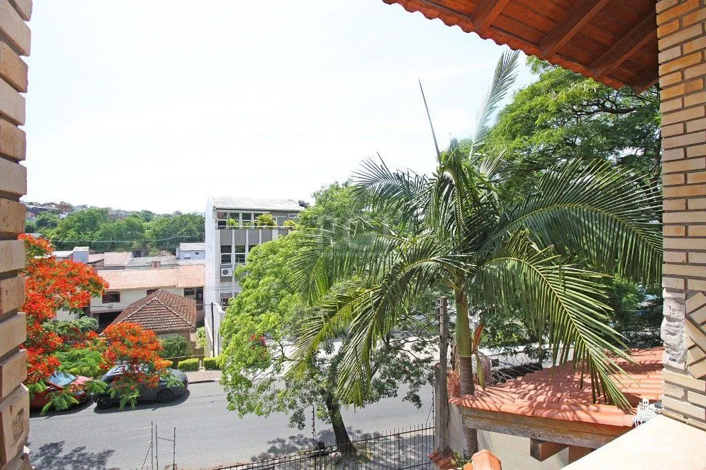 Imagem Casa para Venda - 354.24m², 3 dormitórios, sendo 1 suites, 3 vagas - Bom Jesus