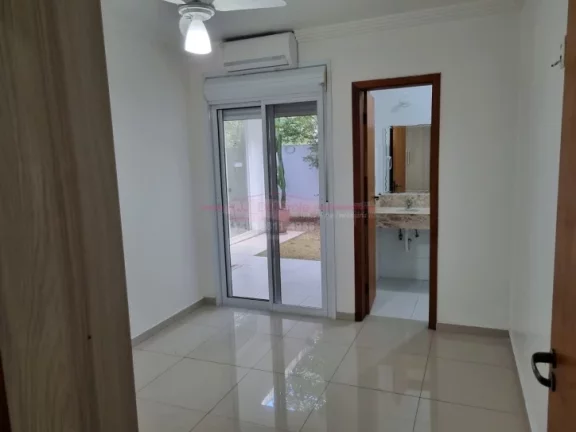 Imagem Excelente imóvel com 4 suítes, - PISO INFERIOR com 3 suítes, sendo uma delas master, - sala e sal...