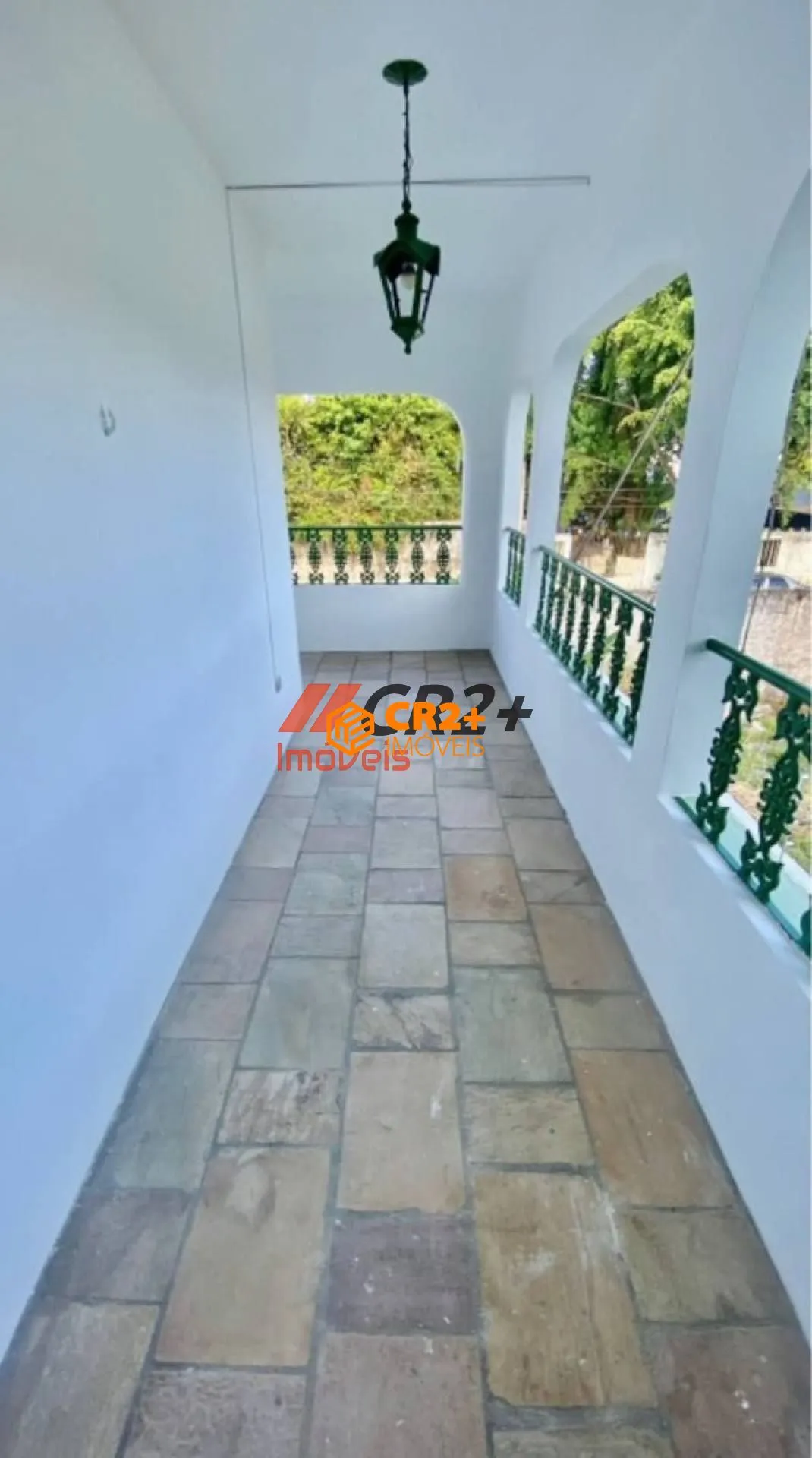 Imagem Casa à Venda com 4 Quartos, 2 Suítes em Piedade com 480 M².
