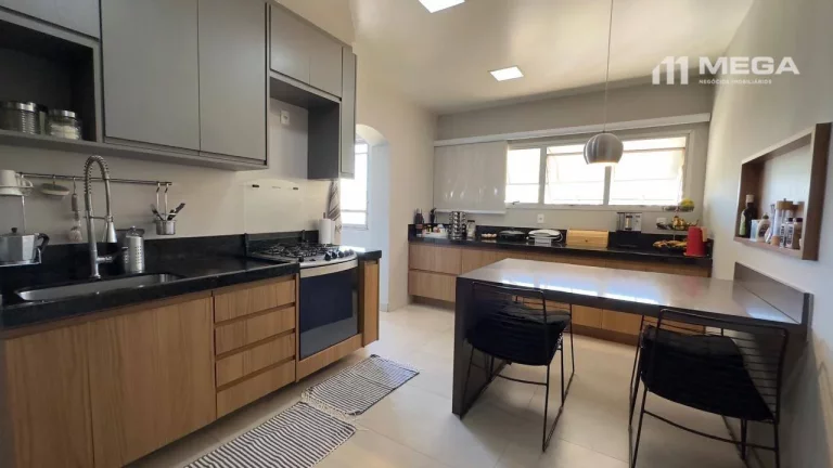 Imagem Cobertura com 4 dormitórios à venda, 340 m² por R$ 2.550.000,00 - Praia do Canto - Vitória/ES