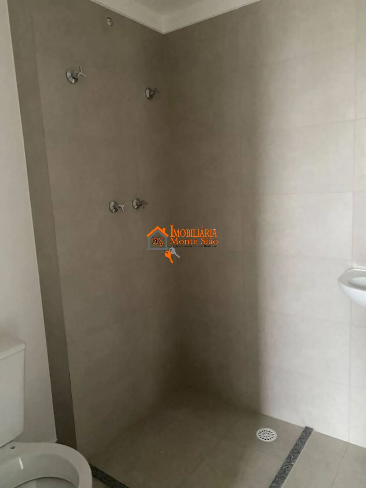 Imagem Apartamento com 2 dormitórios para alugar, 47 m² por R$ 2.261,00/mês - Vila Fátima - Guarulhos/SP
