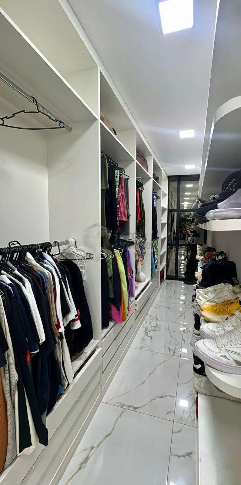 Imagem Casa 400m Umuarama-PR 403
