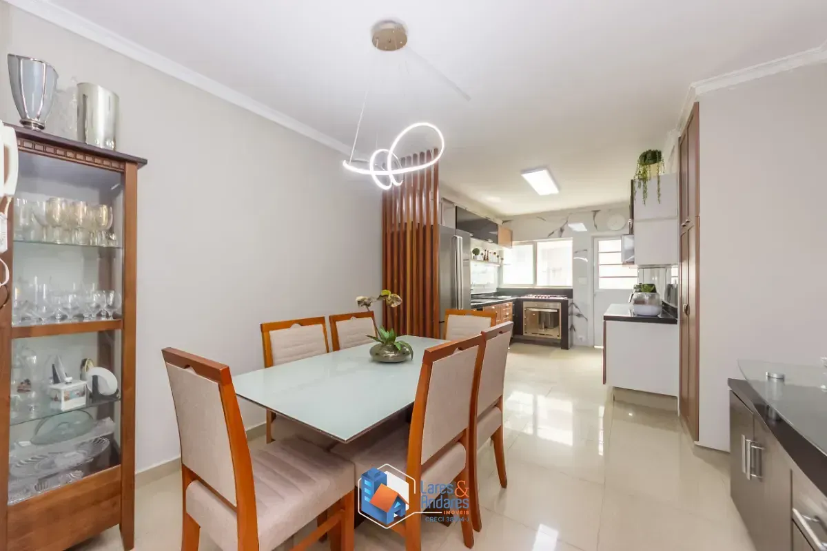 Imagem Casa para venda em Jardim Dom Bosco com 3 quartos, sendo 3 suítes, 133m²