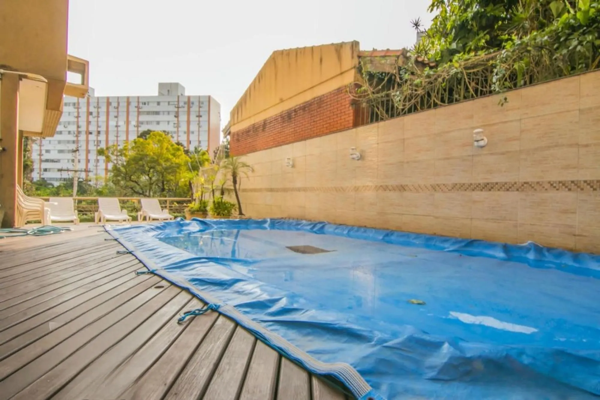 Imagem Apartamento à venda em Petrópolis com 153 m², 2 quartos, 1 suíte, 2 vagas