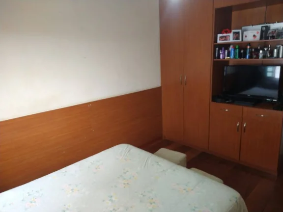 Imagem Casa com 5 Quartos à venda !!!!!