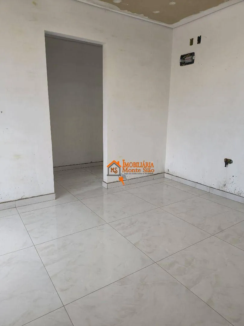 Imagem Sobrado com 3 dormitórios à venda, 140 m² por R$ 330.000,00 - Parque Residencial Bambi - Guarulhos/SP